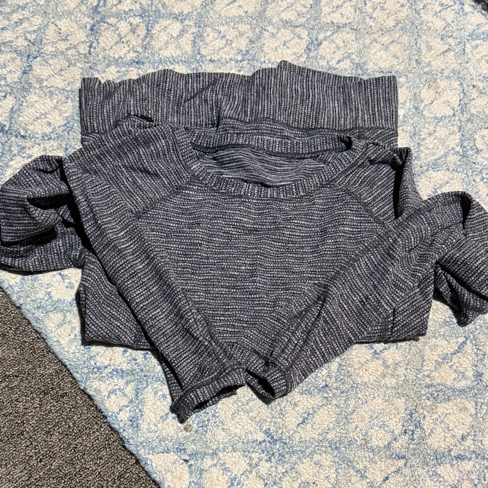 Lululemon long sleeve top